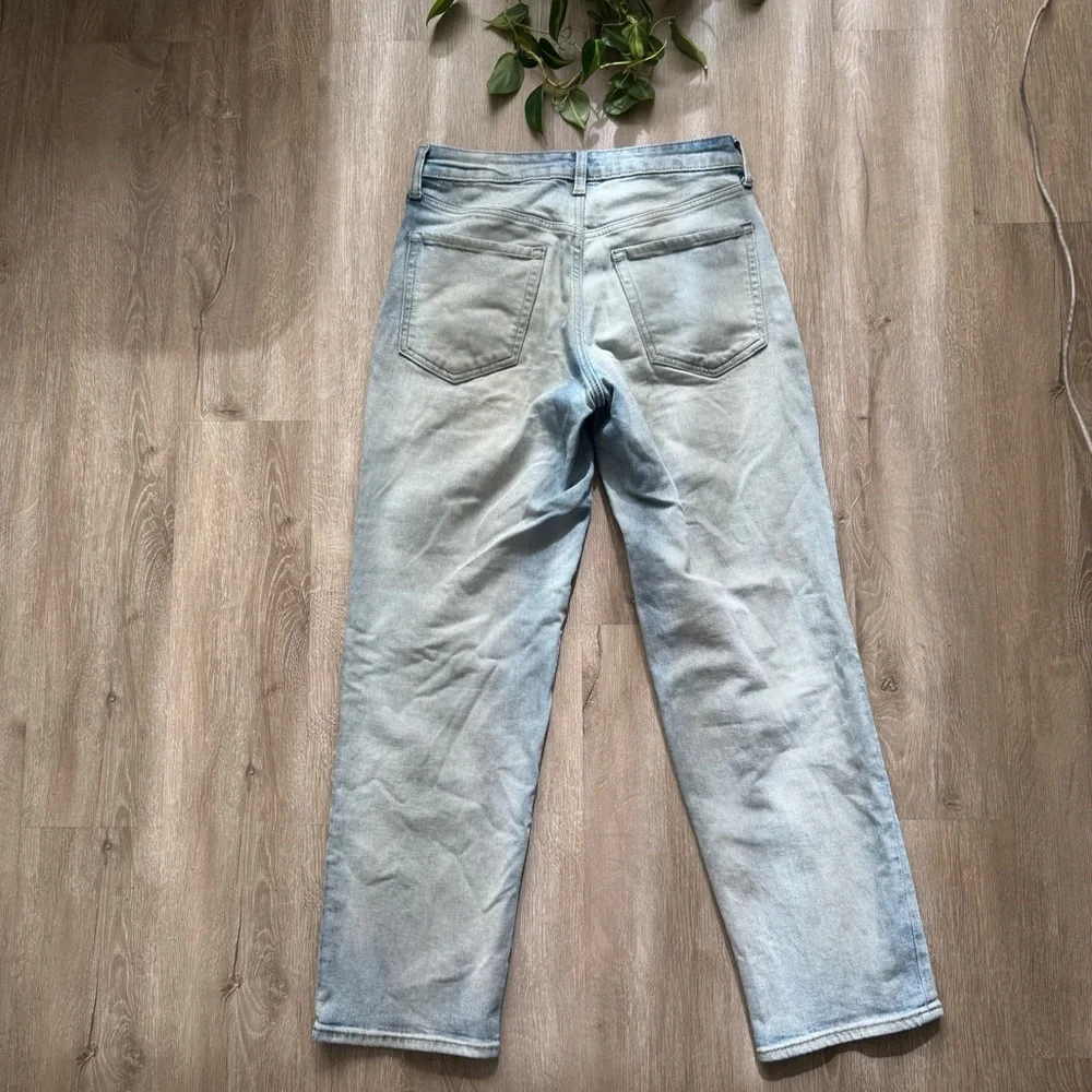 Old Navy High Rise OG Loose Jeans Light Wash Size 4